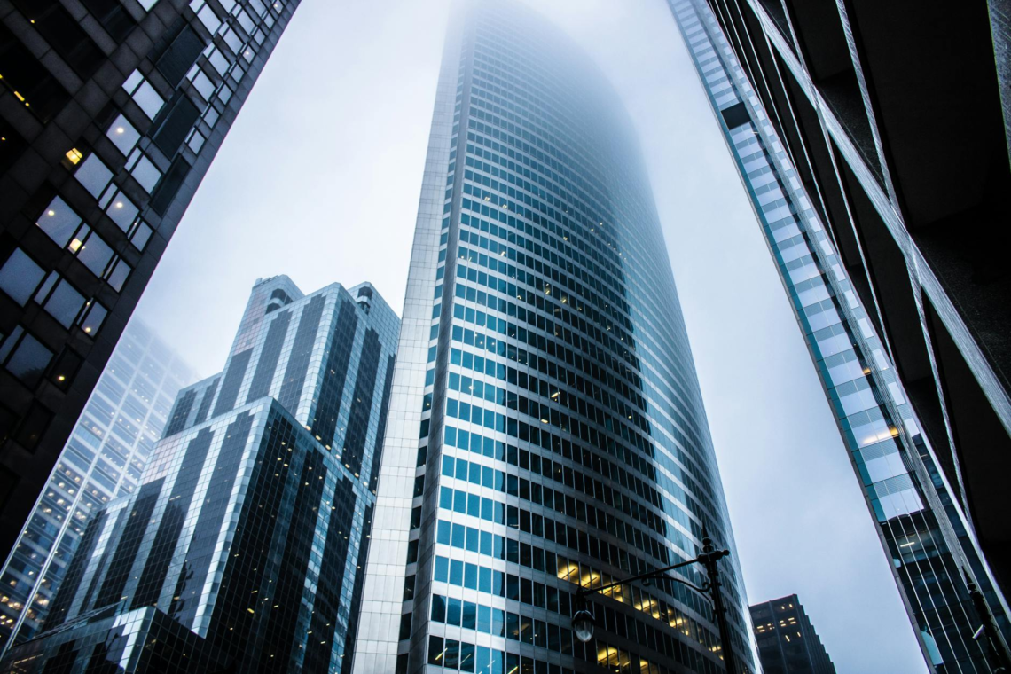 What to Expect When Partnering With a Staffing Firm